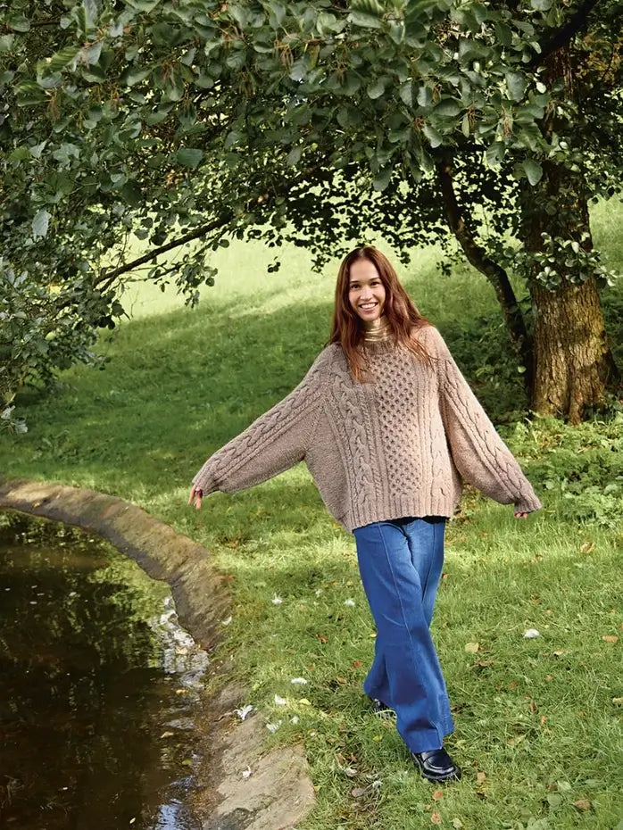 Wilbur Cable Sweater - Sandnes Garn