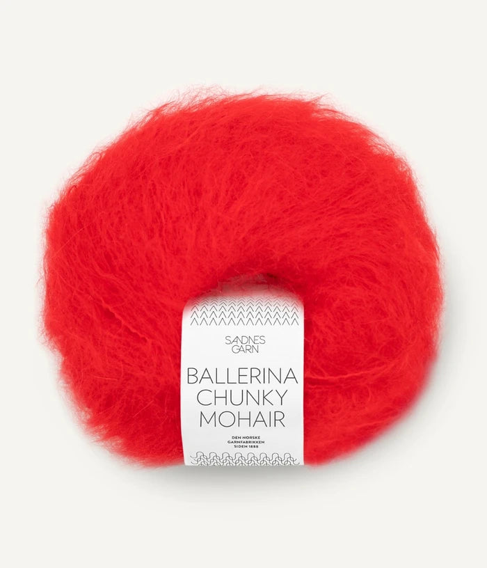 Strickgarn von Sandnes Garn Ballerina Chunky Mohair in 4018 scarlet red