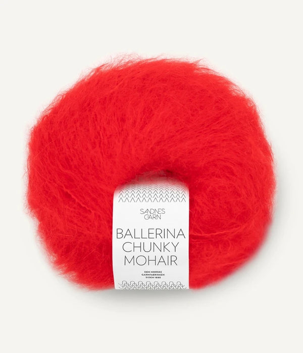 Strickgarn von Sandnes Garn Ballerina Chunky Mohair in 4018 scarlet red